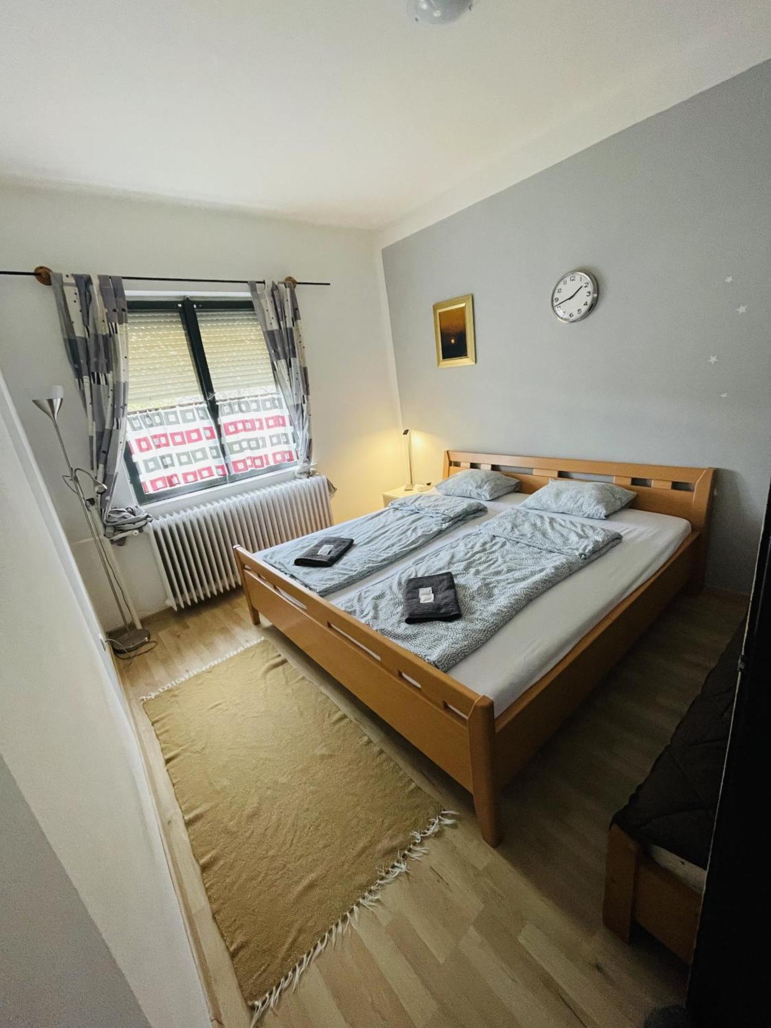 Lakepark Garden With Swimming Pool & Park Bekecs