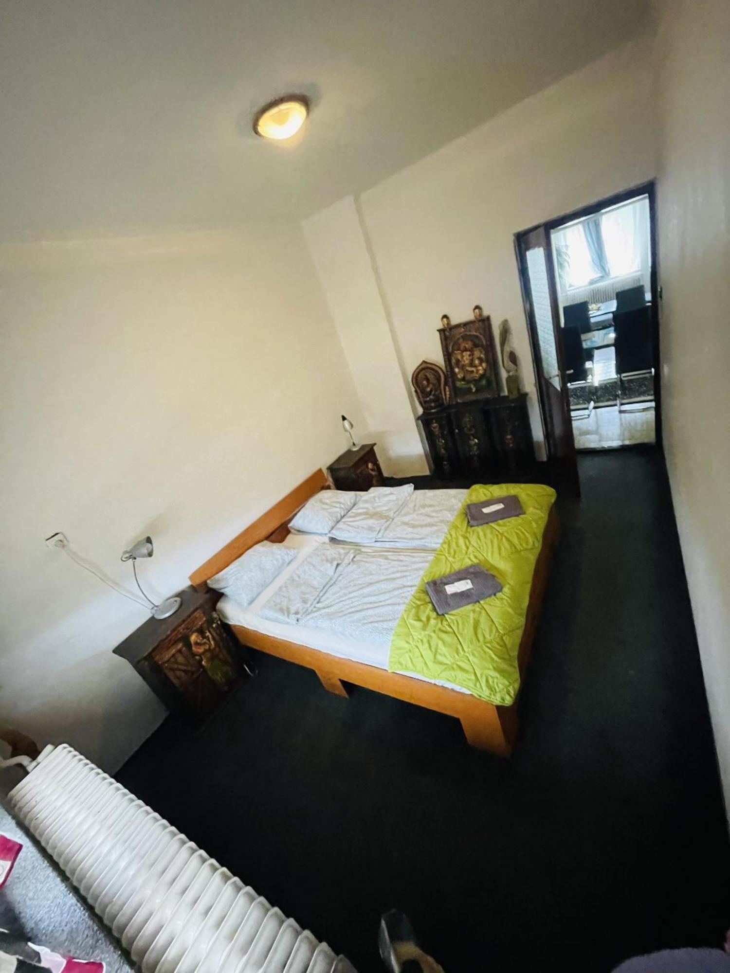 Lakepark Garden With Swimming Pool & Park *